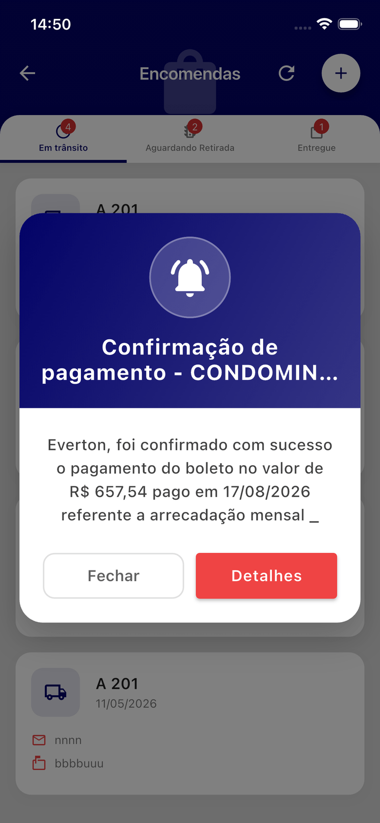 Aviso de confirmação de pagamento sobre a tela do app, com Fechar e Detalhes